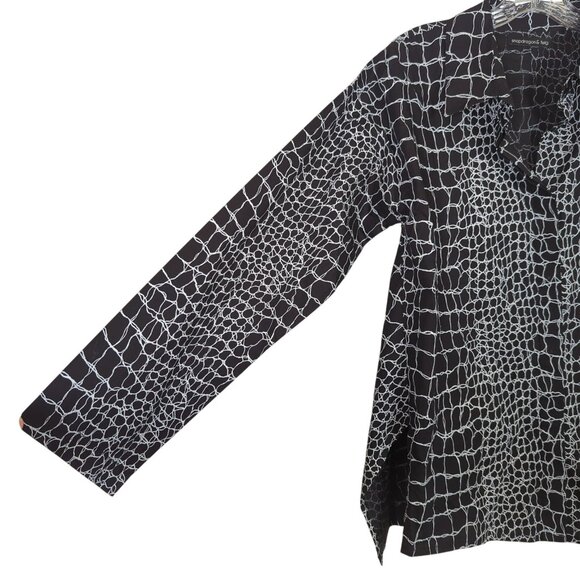 Snapdragon & Twig long sleeve black white‎ button front Women's Blouse size S - Picture 3 of 16
